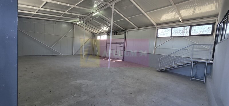 Hala productie sau depozit de vanzare sau inchiriere